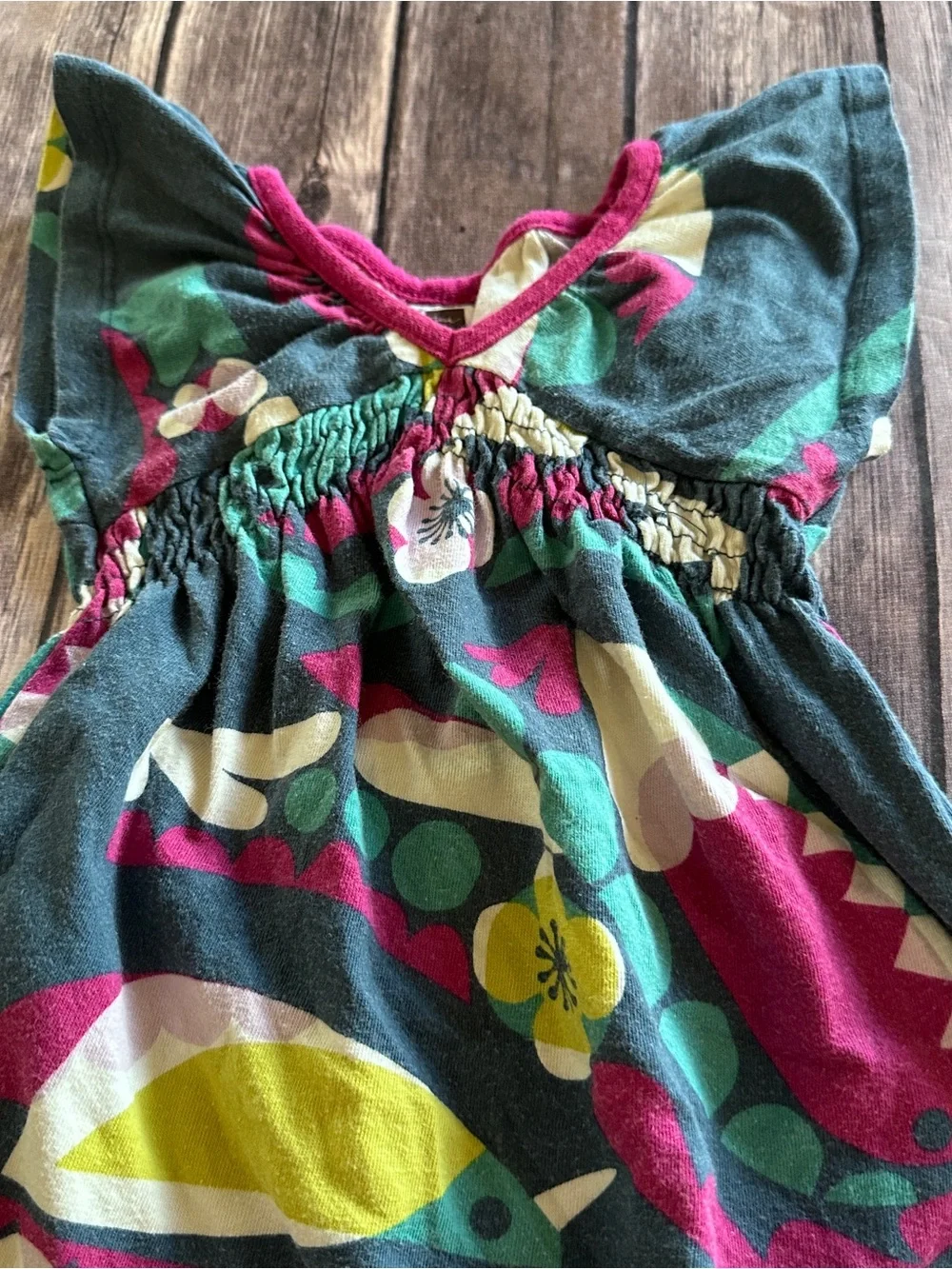 Tea teal bird dress fair fade pilling 12/18